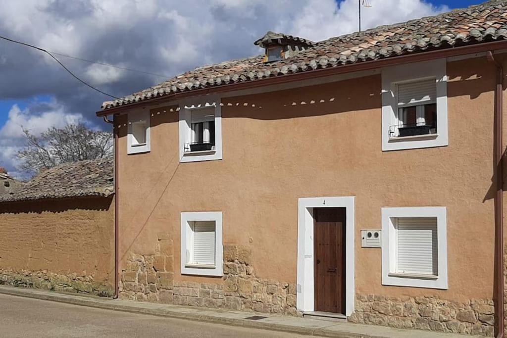 Casita Marian Y Chema Villa Amusco ภายนอก รูปภาพ